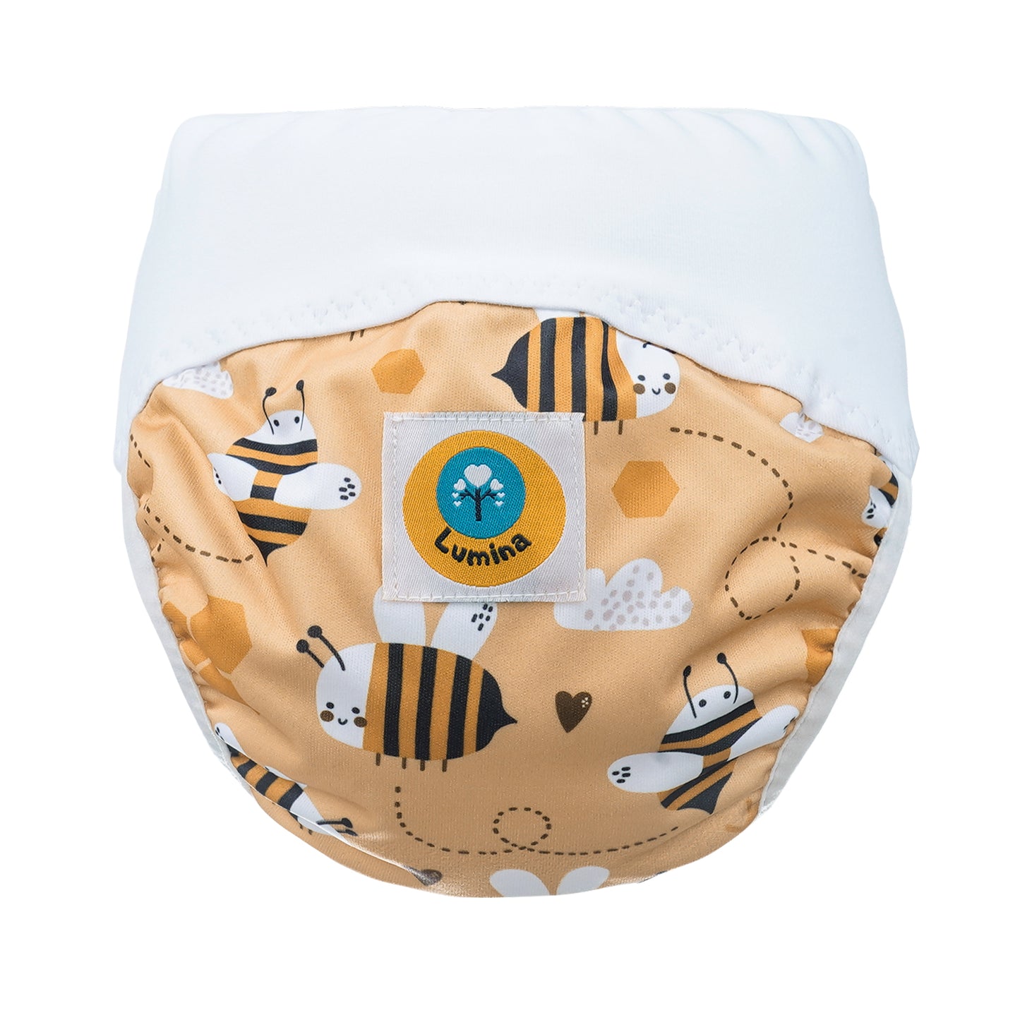 Die Lumina Pull-me-Up All in One Windel One-Size hat einen weißen Bund, ein gelbes Paneel mit Bienen, Waben, Herzen und Blumen bedruckt, ist aus GOTS-zertifizierter BioBaumwolle und hat einen blau/gelben runden Lumina-Logoaufnäher auf der Vorderseite.